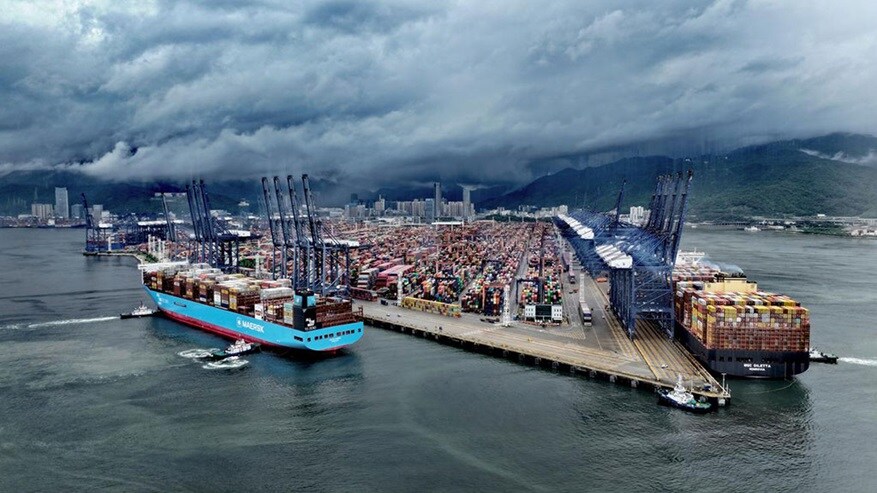 Alette Mærsk, Equinox vessel no. 4 at Yantian Port, China