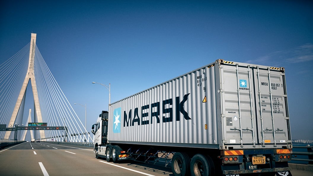 Truck with Maersk container