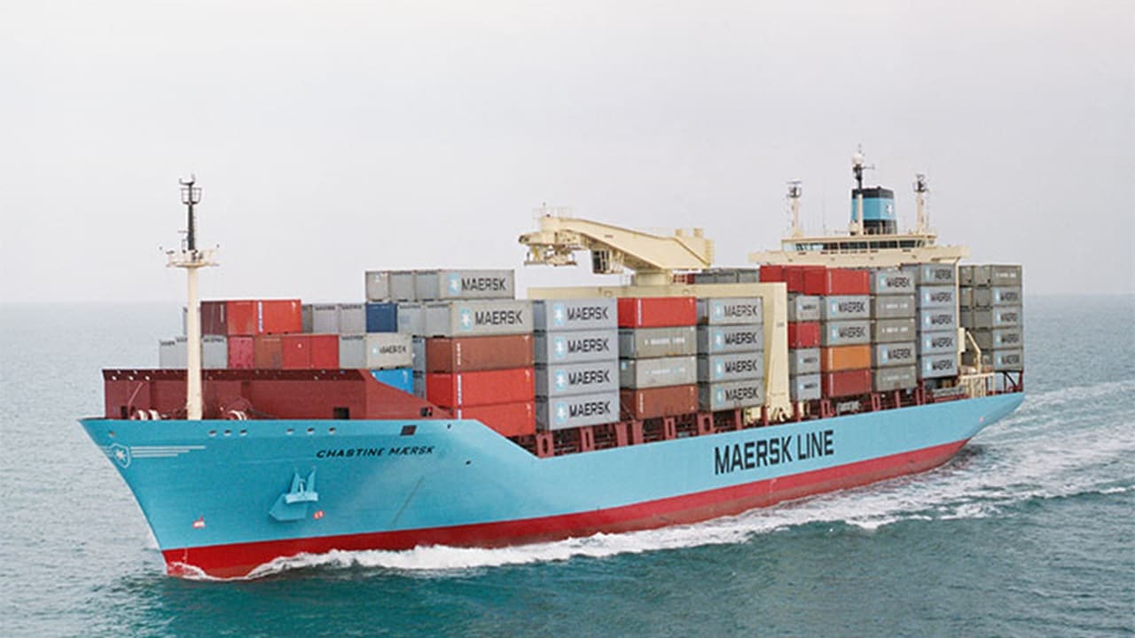 Maersk Line from one route to a global network Maersk