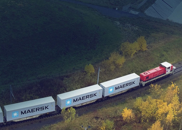 Cross border rail transportation